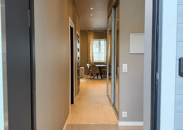 Modern With Private Parking Appartement *