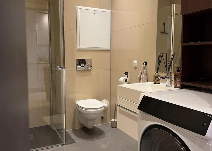 Appartement Modern With Private Parking