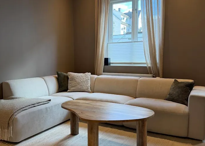 Appartement Modern With Private Parking *